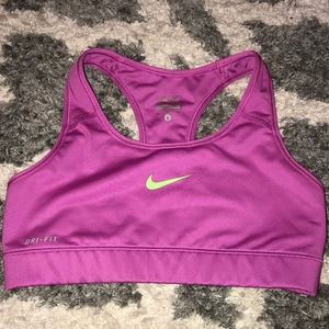 nike sports bra